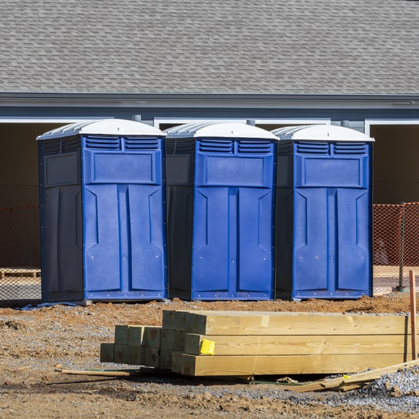 what is the maximum capacity for a single portable toilet in Rudolph OH